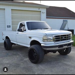 Meet your Posher, Nicholas